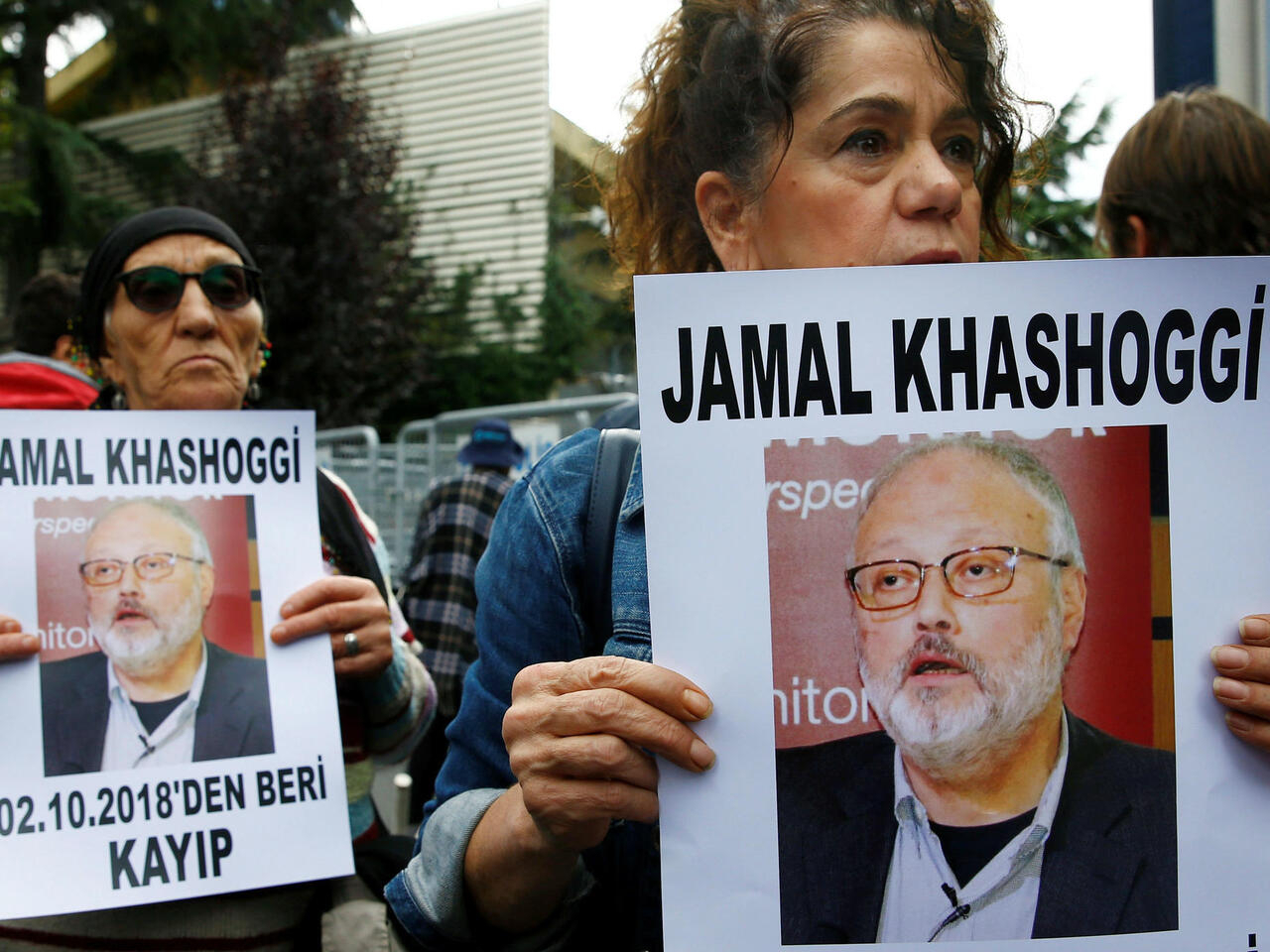 Protesta frente al consulado saudita en Estambul reclamando justicia por Jamal Khashoggi. 9 de octubre de 2018. Imagen de Osman Orsal para Reuters